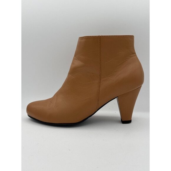 Leather Ankle Boots With Mid Heel & Gold Zip Closure Size 7 - Picture 5 of 7